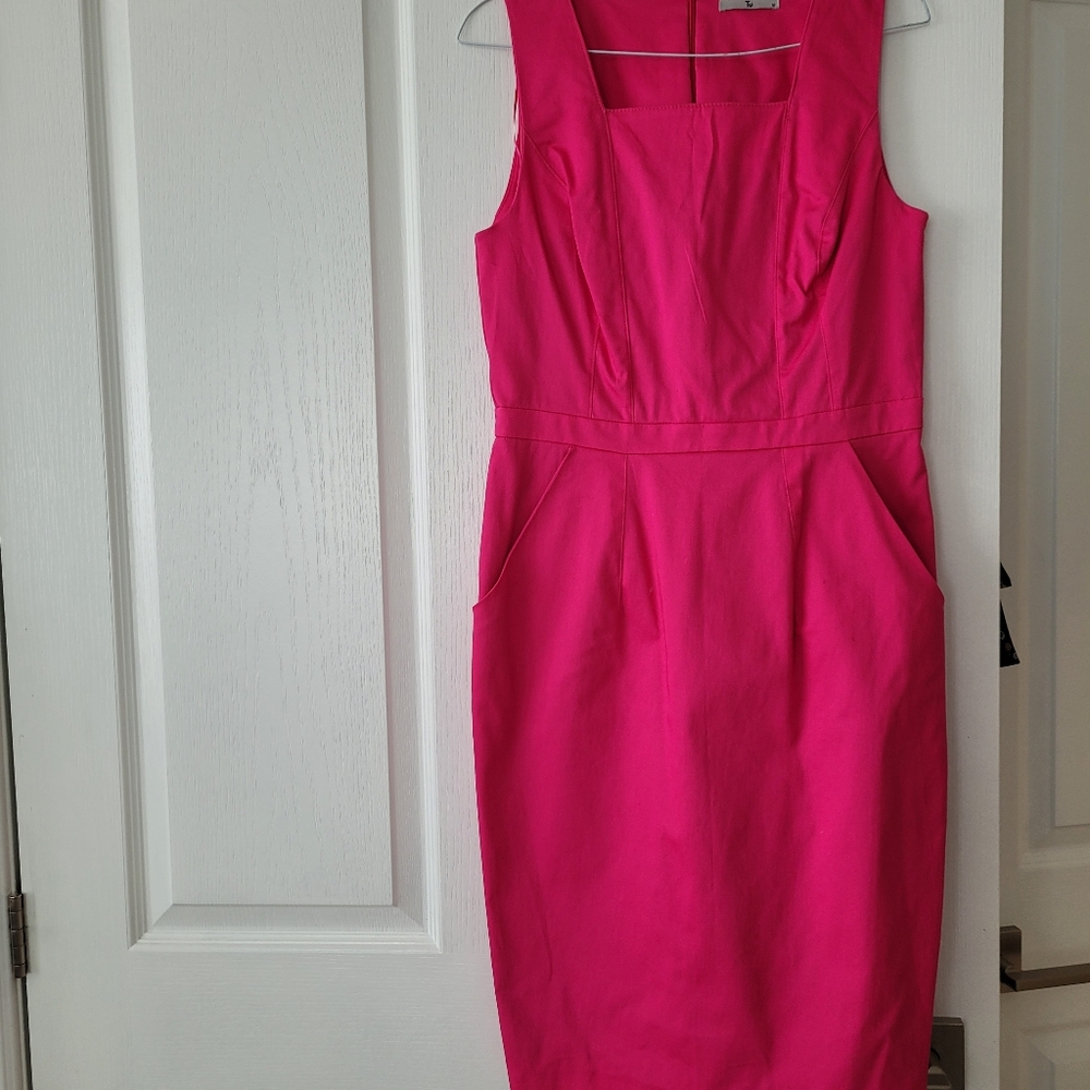 Tu sleeveless knee length dress